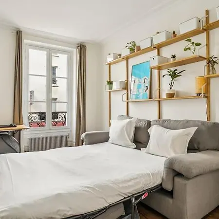 Au Coeur Des Batignolles