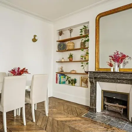 Au Coeur Des Batignolles